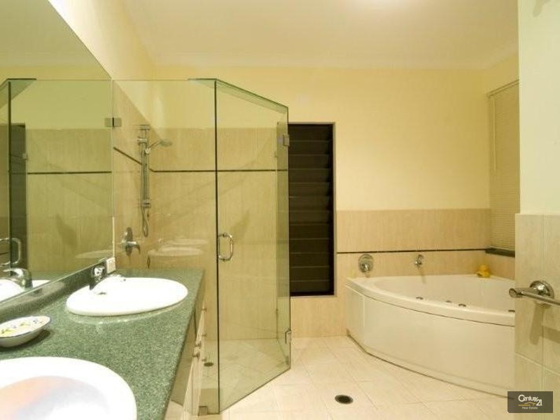 14 Tralee Place, Twin Waters QLD 4564