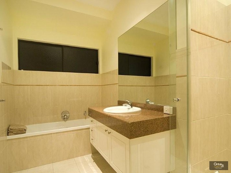 14 Tralee Place, Twin Waters QLD 4564