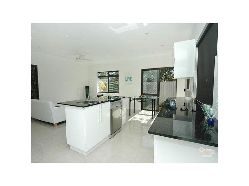 6 Petrie Avenue, Marcoola QLD 4564