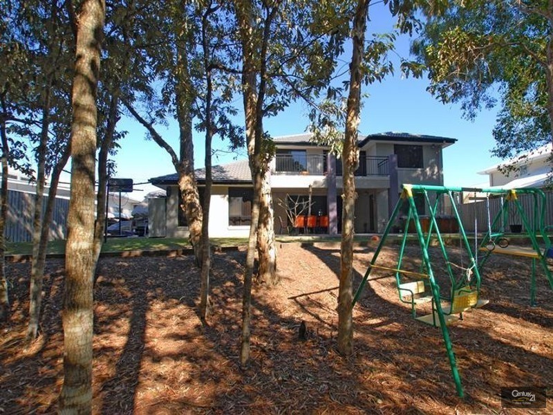 74 Anchorage Circuit, Twin Waters QLD 4564