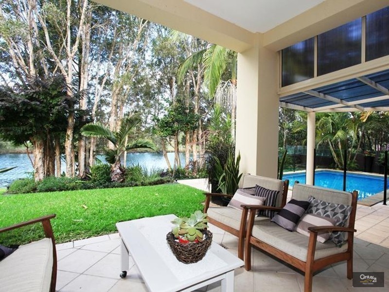 22 Waterside Drive, Twin Waters QLD 4564