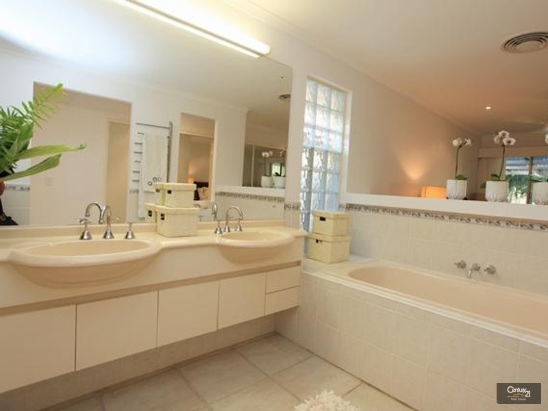 22 Waterside Drive, Twin Waters QLD 4564