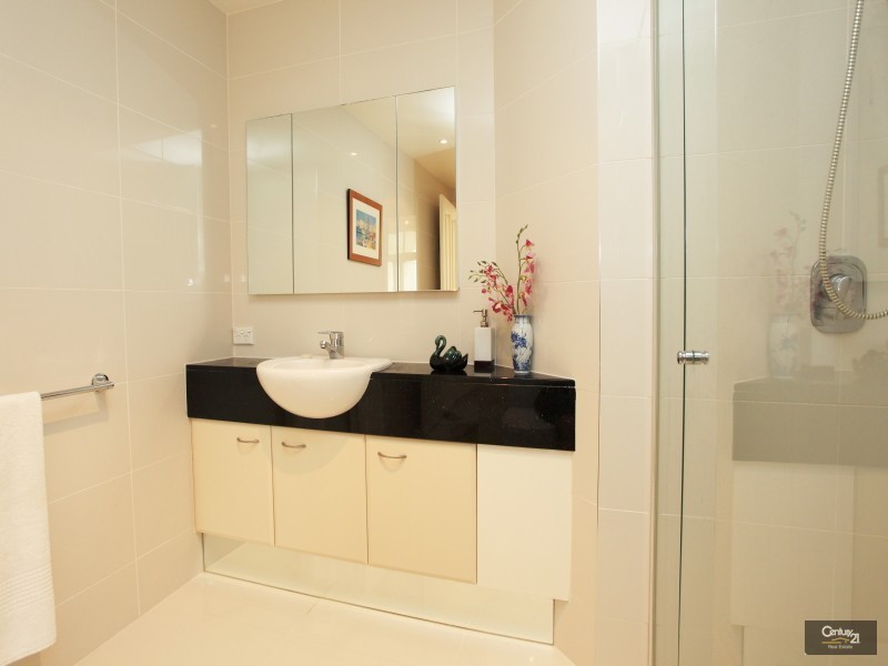 15/179 Ocean Drive, Twin Waters QLD 4564