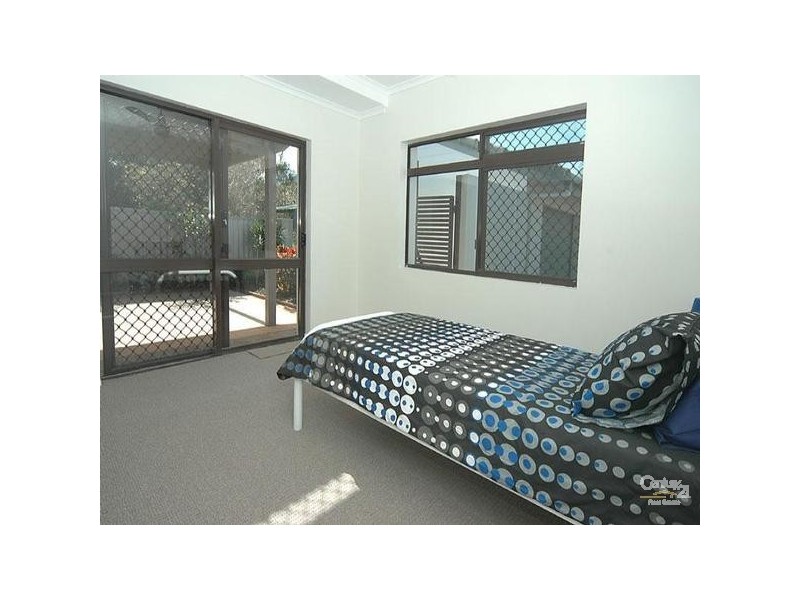 6 Petrie Avenue, Marcoola QLD 4564