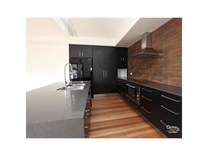 18 Boardrider Crescent, Mount Coolum QLD 4573