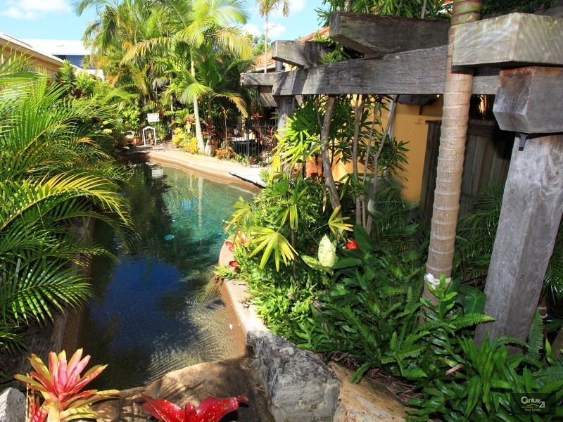 4 Watergum Place, Twin Waters QLD 4564