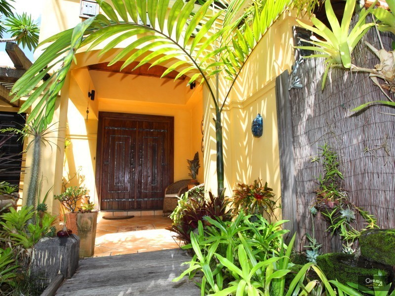 4 Watergum Place, Twin Waters QLD 4564