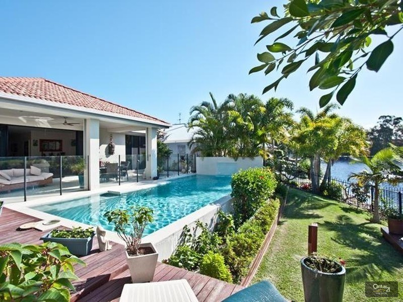 75 Prestwick Drive, Twin Waters QLD 4564