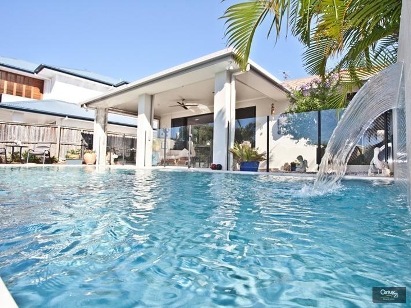 75 Prestwick Drive, Twin Waters QLD 4564