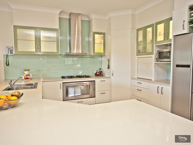 75 Prestwick Drive, Twin Waters QLD 4564