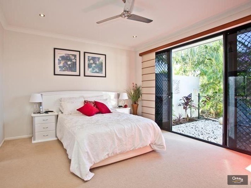 75 Prestwick Drive, Twin Waters QLD 4564