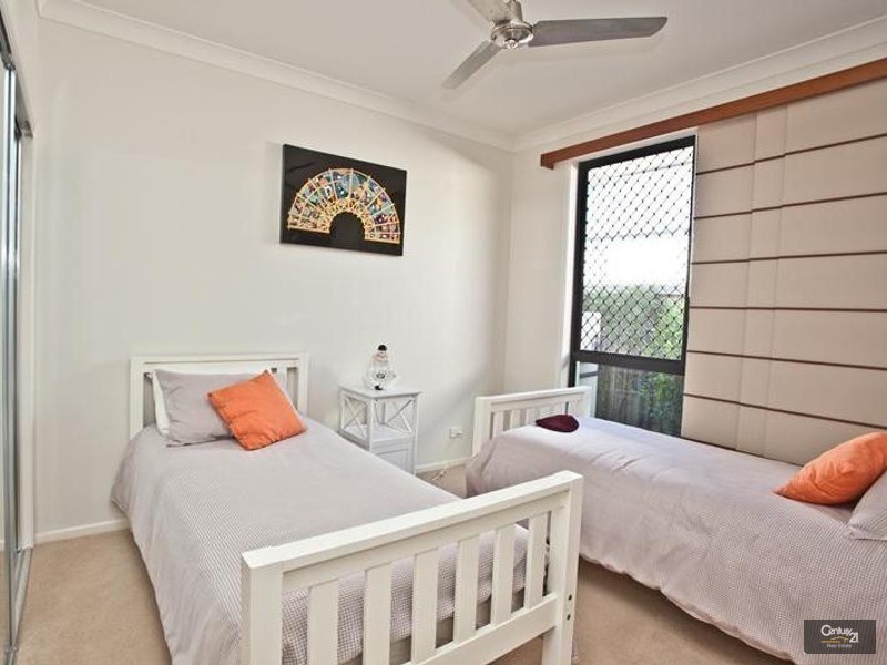 75 Prestwick Drive, Twin Waters QLD 4564