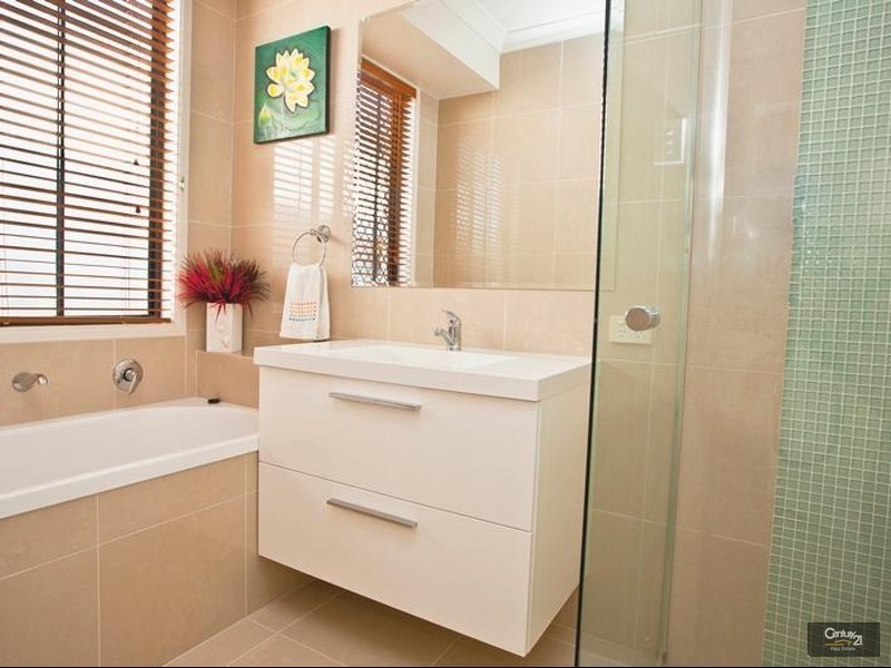 75 Prestwick Drive, Twin Waters QLD 4564