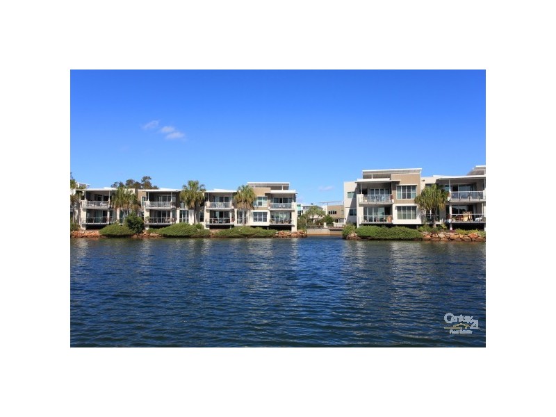 5/20 Anchorage Circuit, Twin Waters QLD 4564