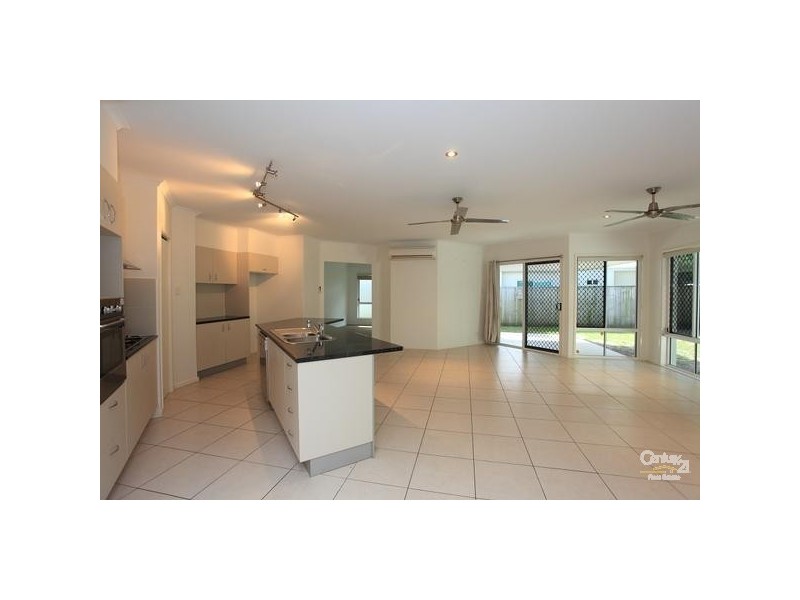 13 Sand Lane, Twin Waters QLD 4564