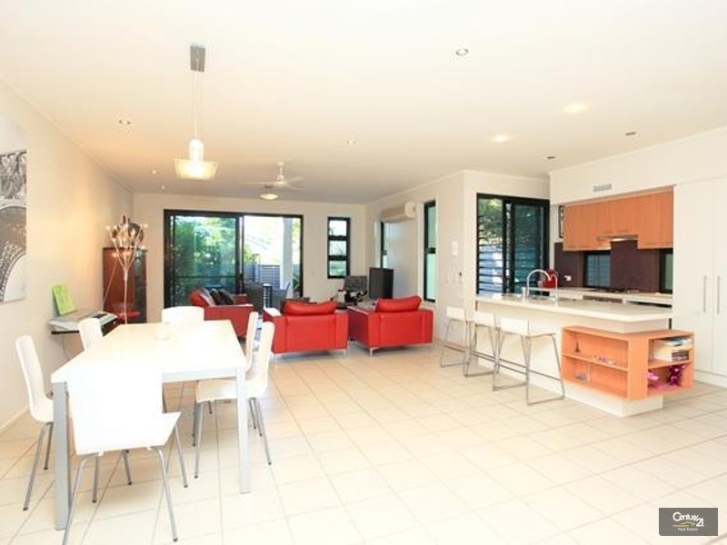 24/20 Baywater Drive, Twin Waters QLD 4564