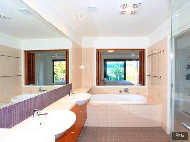 24/20 Baywater Drive, Twin Waters QLD 4564