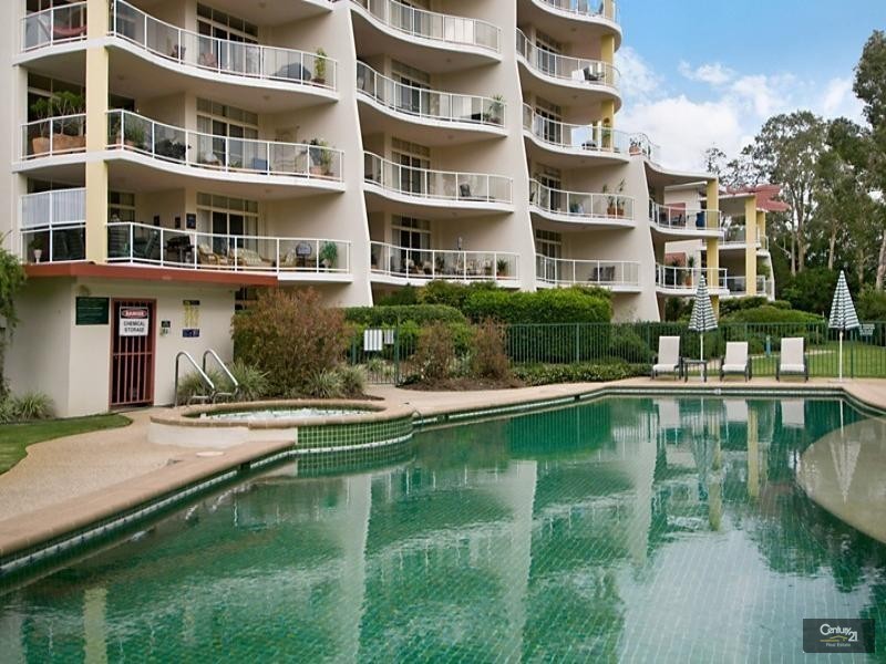 13/179 Ocean Drive, Twin Waters QLD 4564