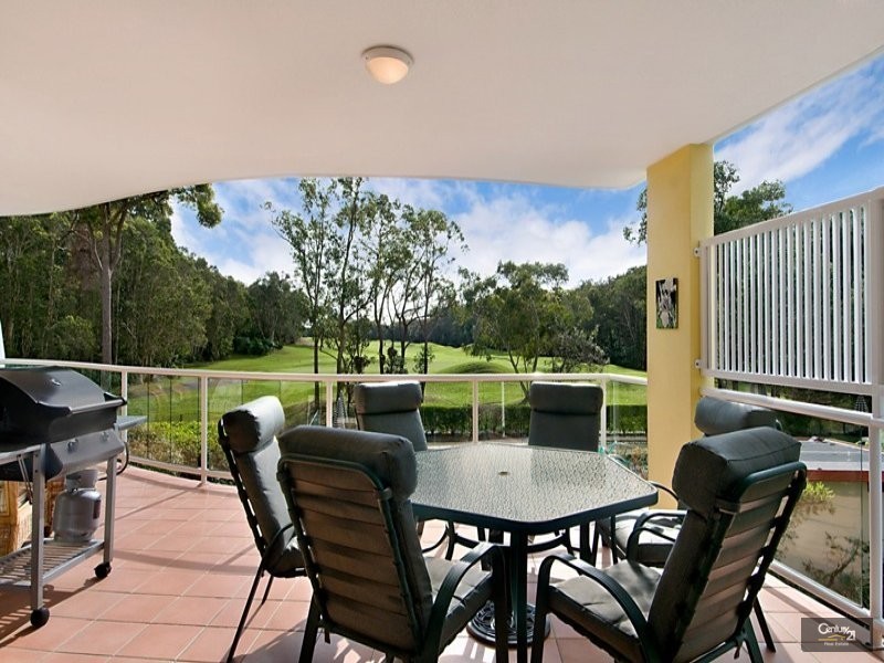 13/179 Ocean Drive, Twin Waters QLD 4564