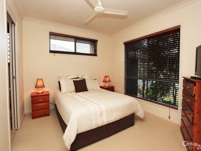 9 Parkland Drive, Pacific Paradise QLD 4564