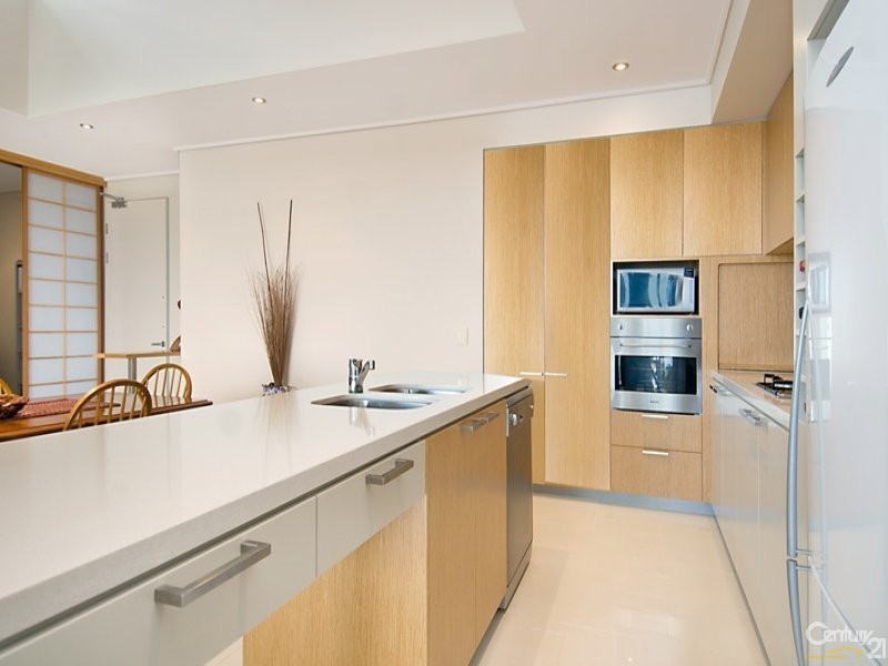 8/20 Anchorage Circuit, Twin Waters QLD 4564