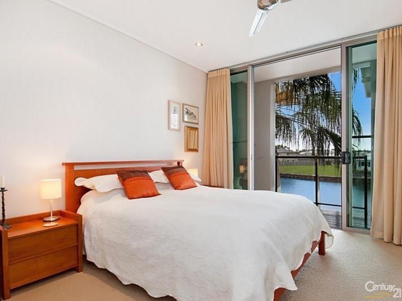 8/20 Anchorage Circuit, Twin Waters QLD 4564
