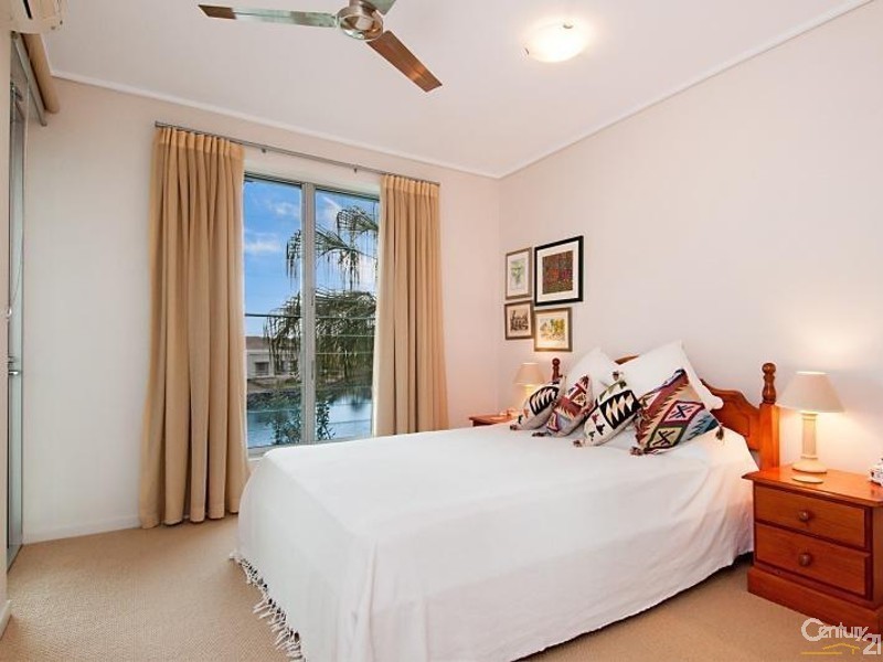 8/20 Anchorage Circuit, Twin Waters QLD 4564