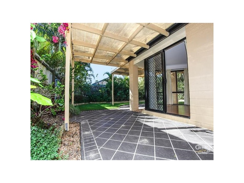 13 Watergum Place, Twin Waters QLD 4564