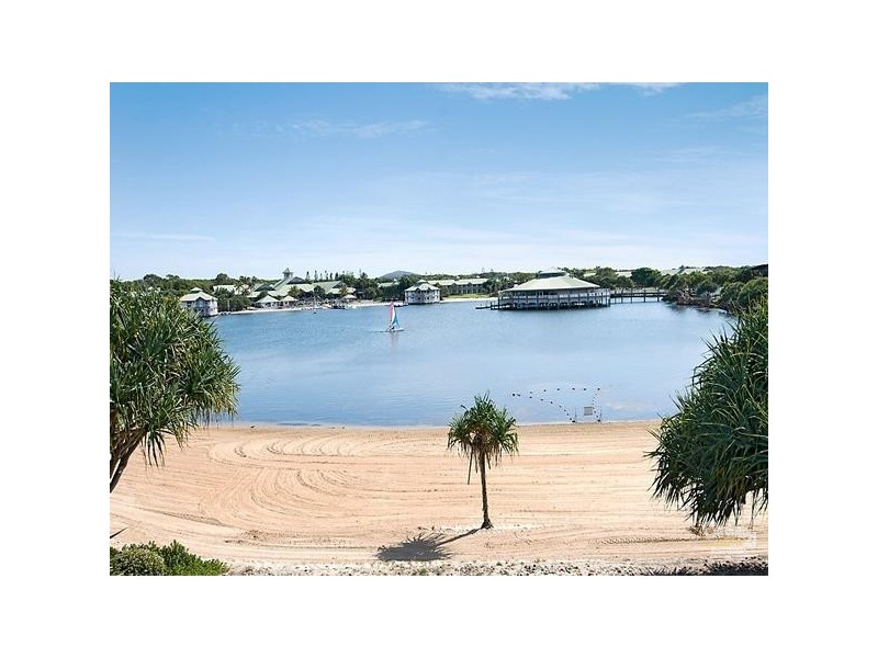 111/80 North Shore Road, Twin Waters QLD 4564