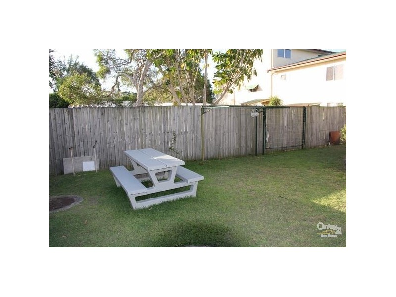 3/4 Joanne Street, Marcoola QLD 4564