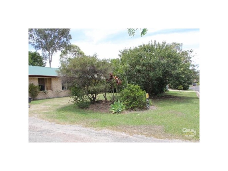 39 Yango Street, Pacific Paradise QLD 4564