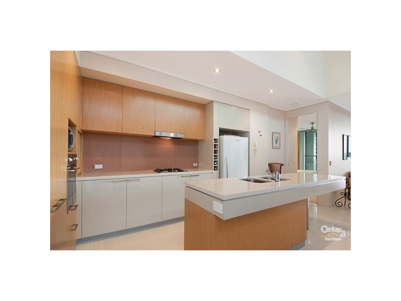 8/20 Anchorage Circuit, Twin Waters QLD 4564