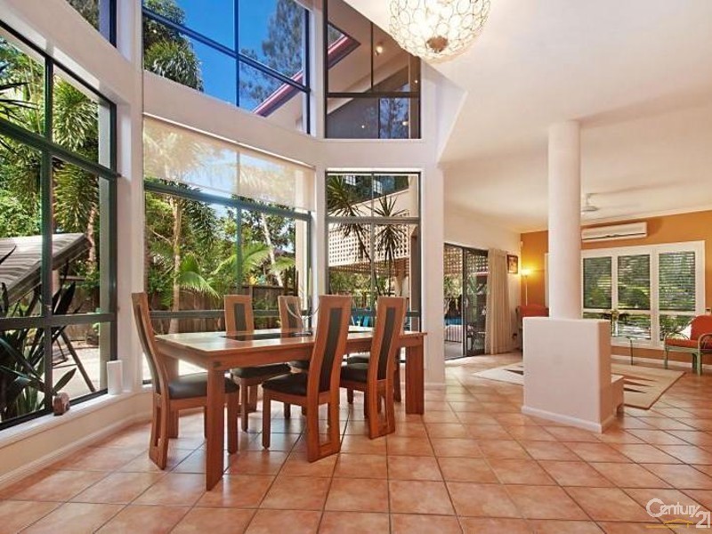 8 Esperance Drive, Twin Waters QLD 4564