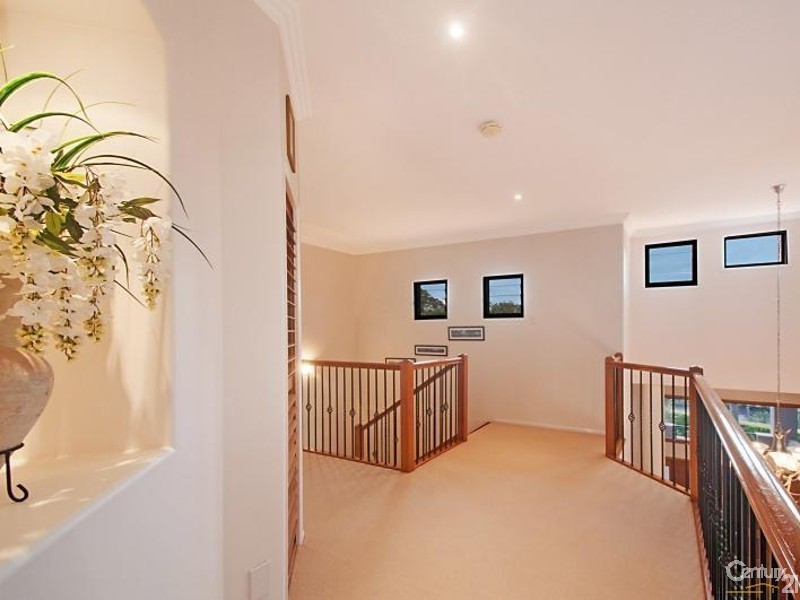 8 Esperance Drive, Twin Waters QLD 4564