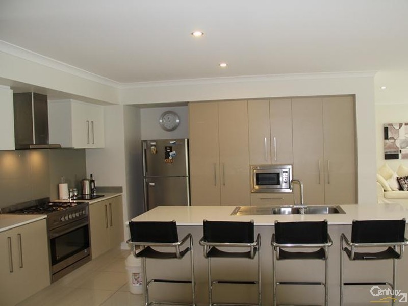 47 North Beach Place, Mudjimba QLD 4564