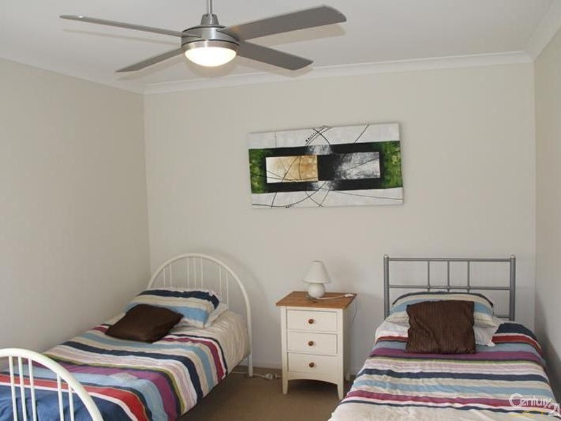47 North Beach Place, Mudjimba QLD 4564