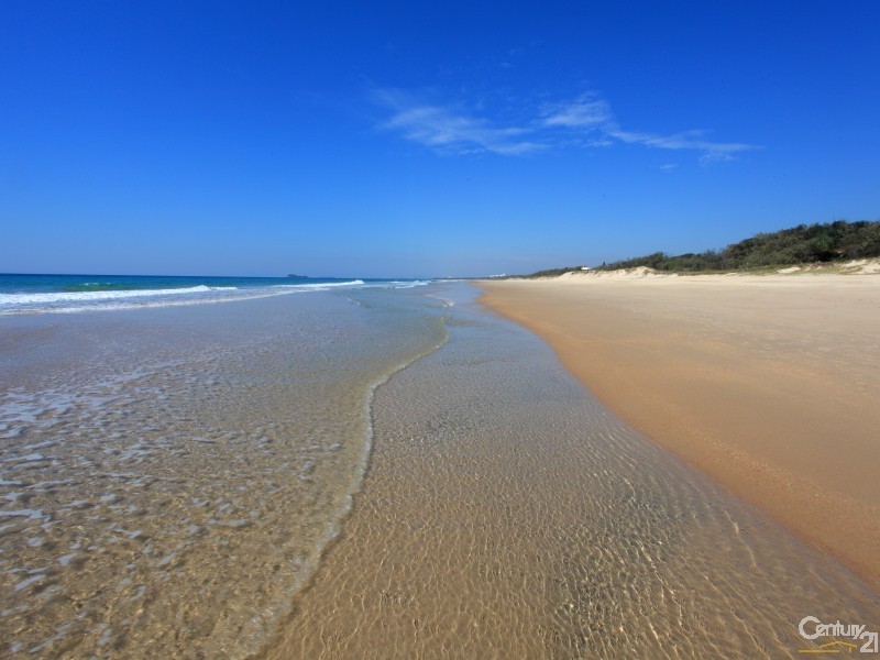 47 North Beach Place, Mudjimba QLD 4564