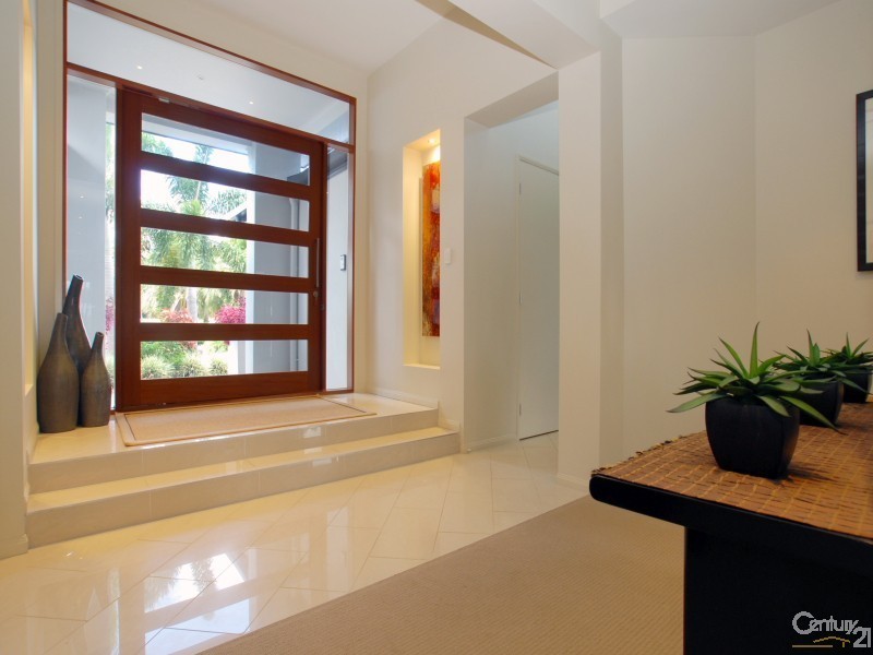 24 Karinya Place, Twin Waters QLD 4564