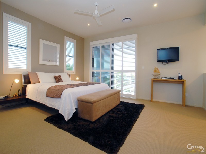 24 Karinya Place, Twin Waters QLD 4564