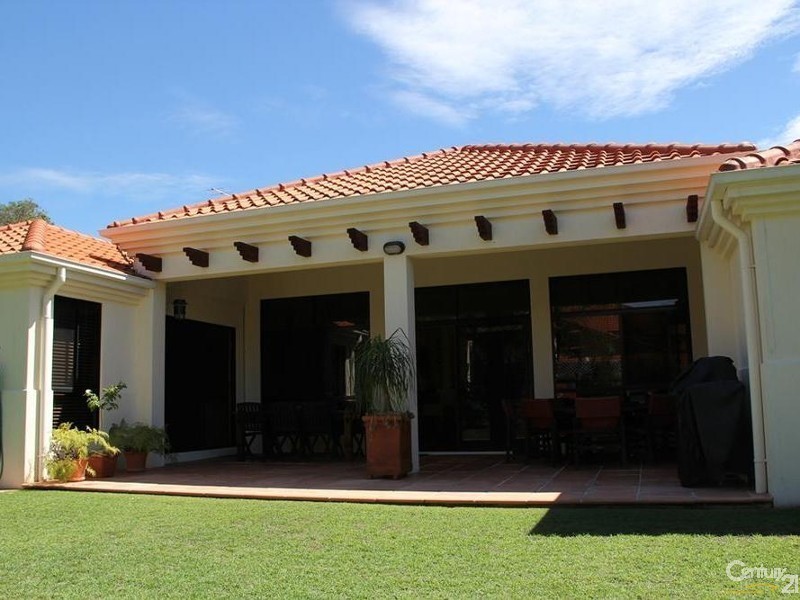 3 Quay Court, Twin Waters QLD 4564