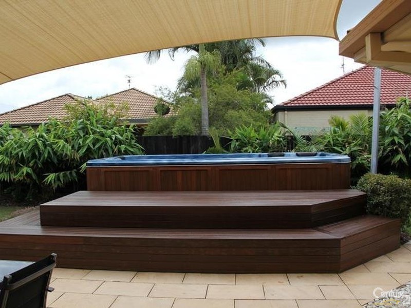 5 Waterlilly Place, Twin Waters QLD 4564