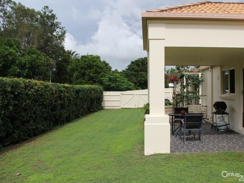 5 Waterlilly Place, Twin Waters QLD 4564