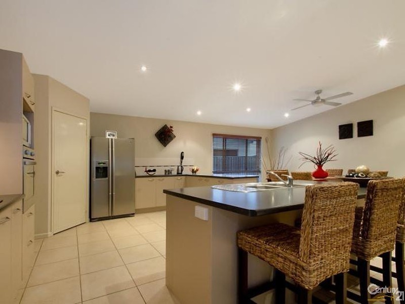 62 Anchorage Circuit, Twin Waters QLD 4564