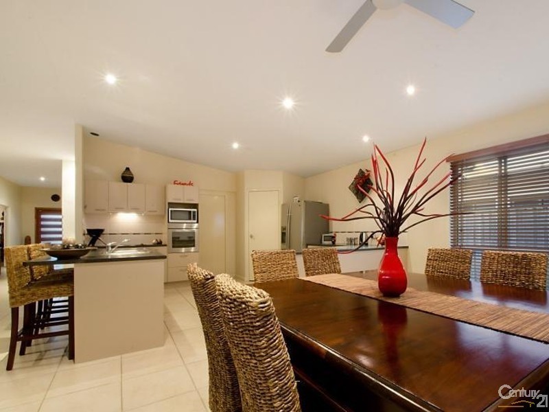 62 Anchorage Circuit, Twin Waters QLD 4564