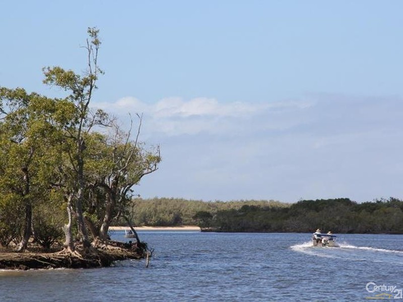 62 Anchorage Circuit, Twin Waters QLD 4564