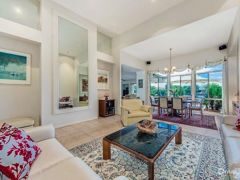 25 Tamarind Place, Twin Waters QLD 4564