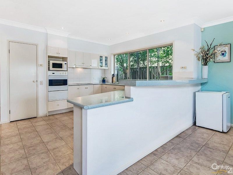 25 Tamarind Place, Twin Waters QLD 4564