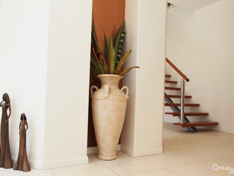 35 Moorings Circuit, Twin Waters QLD 4564