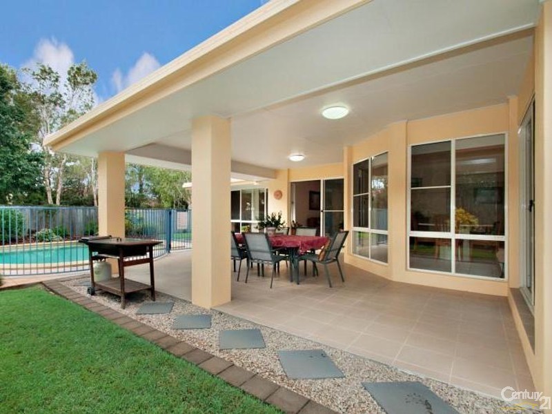 2 Quay Court, Twin Waters QLD 4564