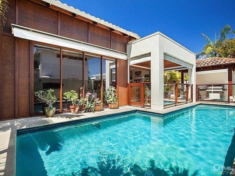 63 Mudjimba Esplanade, Mudjimba QLD 4564